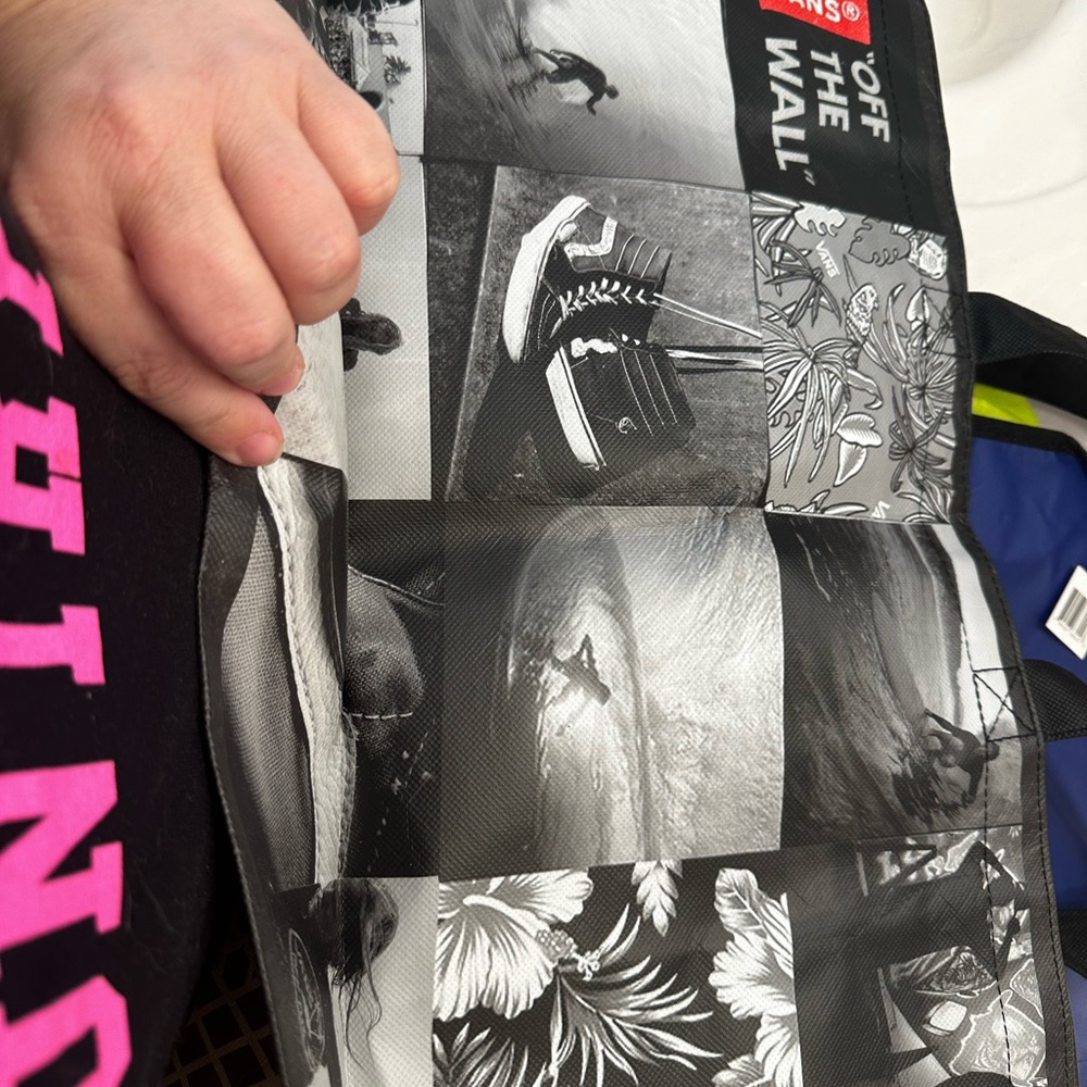 Vans bag - Picture 2 of 3